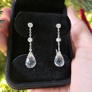 18k White Gold Dangling Earrings
